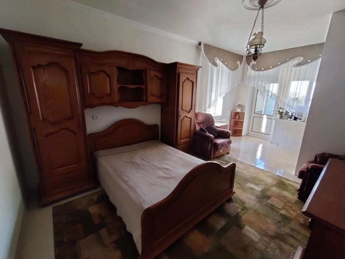Kiki'S Villa Codru Kültér fotó